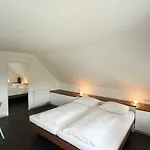 Achtender Otel 4*