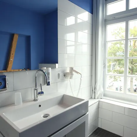 Otel Achtender Metzingen (Tubingen)