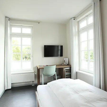 מלון Achtender מצינגן