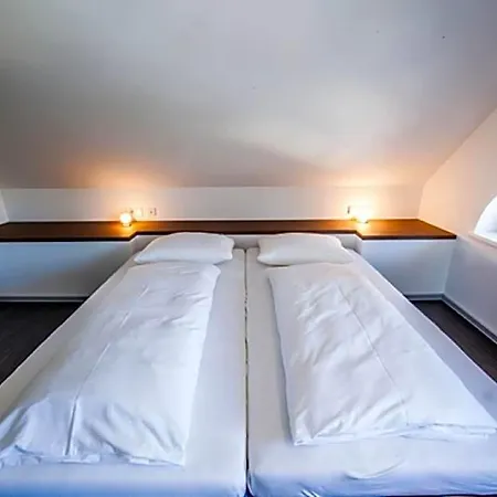 Achtender Otel 4*