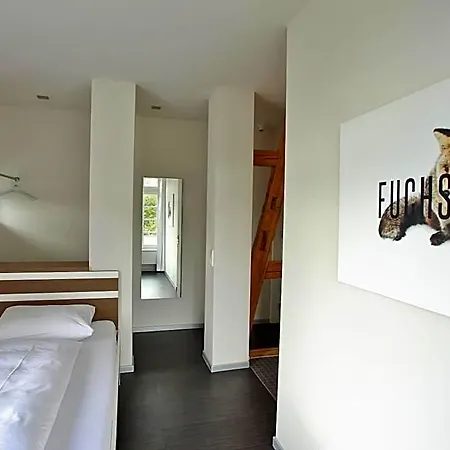 Otel Achtender Metzingen (Tubingen)