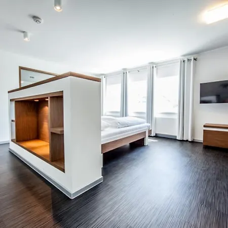 Otel Achtender 4*