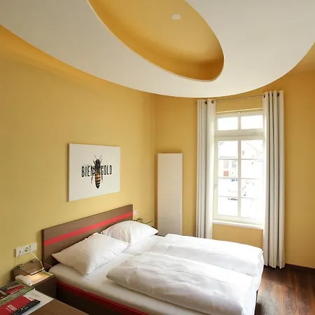 Achtender Otel Metzingen (Tubingen)
